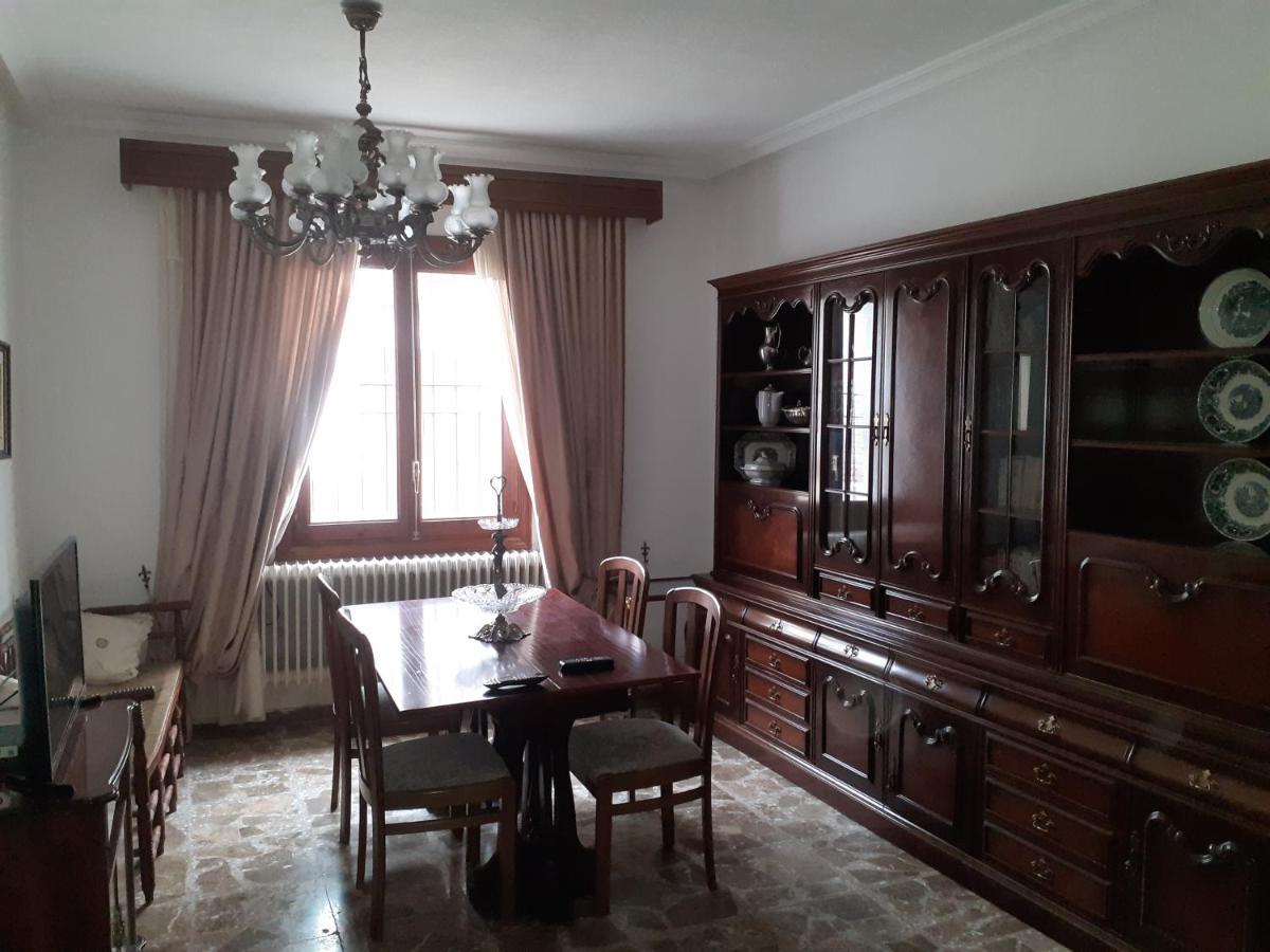 Magdeleine Village Almagro Luaran gambar