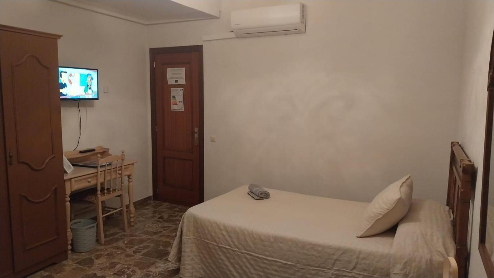 Magdeleine Village Almagro Luaran gambar